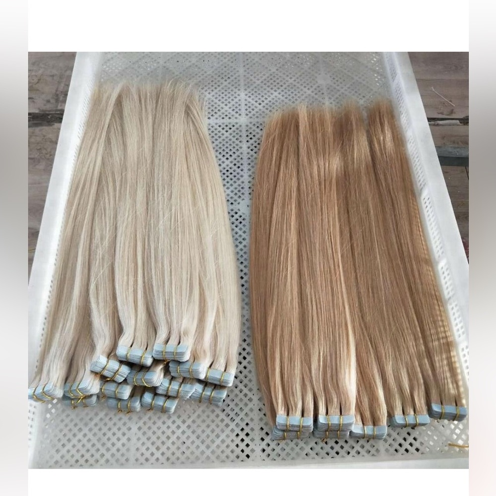High quality human hair! 115+ grams 18” full head of silky smooth tape in hair
